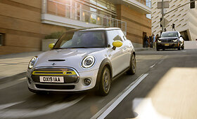 Elektrinis &bdquo;MINI Cooper SE&ldquo;