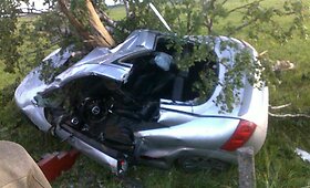 Tragi&scaron;ka &bdquo;Audi TT&ldquo; avarija &scaron;alia Kauno: žuvo jaunas vairuotojas