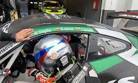 Justas Jonu&scaron;is, Deividas Jocius ir Nemunas Dagilis &bdquo;Aurum 1006 km&ldquo; lenktynėse startuos &bdquo;Porsche GT3-R&ldquo;.