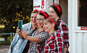 &bdquo;Ladies Go&ldquo; kartingų ir simuliatorių lenktynės