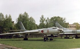 Rusijos bombone&scaron;is &bdquo;Tu-16&ldquo;, NATO vadinamas &bdquo;Badger&ldquo;
