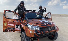 Antanas Juknevičius ir Darius Vaičiulis: Dakaro automobilio testai Dubajuje
