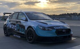 Lenktynininkas Jonas Karklys Vokietijoje i&scaron;bandė savo naują TCR