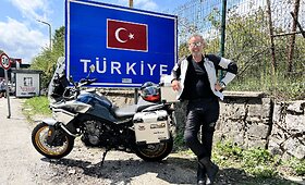 K.Mieliauskas motociklu nuvažiavo 2200 kilometrų per Turkiją ir pasiekė Irako sieną