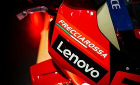 &bdquo;Ducati&ldquo; motociklai:  &bdquo;Panigale V4 Bagnaia 2022 World Champion Replica&ldquo; ir &bdquo;Panigale V4 Bautista 2022 World Champion&ldquo;