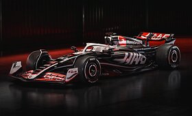&bdquo;Haas&ldquo; naujasis Formulės 1 automobilis VF-24 ir pilotai