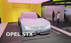Galingas ir greitas Opel STX Concept Paryžiaus automobilių parodoje