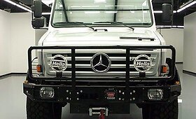 &bdquo;Ebay&ldquo; galima įsigyti ypatingą Arnoldo Schwarzeneggerio visureigį &ndash; &bdquo;Mercedes Benz Unimog&ldquo;