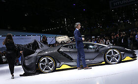 &bdquo;Lamborghini Centenario LP770-4&ldquo; pristatytas Ženevoje