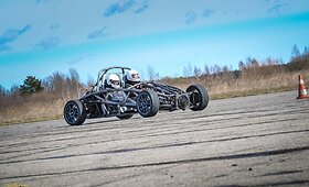 Savadarbių automobilių sezono atidarymas