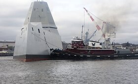 Moderniausias amerikiečių eskadrinis minininkas &bdquo;USS Zumwalt&ldquo; &ndash; nematomas radarams