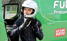 V.&Scaron;vedas skrodė Nemuno žiedą vairuodamas &bdquo;Iveco Daily&ldquo;
