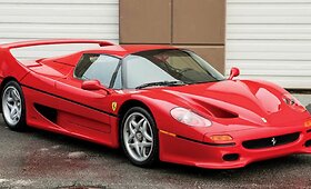 Mike'o Tysono &bdquo;Ferrari F50&ldquo; parduodamas &bdquo;Sothebys&ldquo;