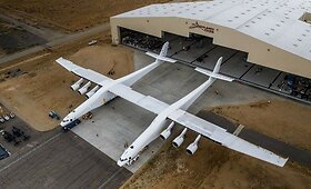 &bdquo;Stratolaunch&ldquo; varomas &scaron;e&scaron;iais, &bdquo;Boeing 747&ldquo; naudojamais, Pratt & Whitney varikliais