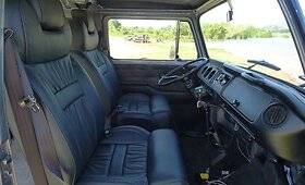 Elektrinis &bdquo;Volkswagen T2&ldquo;: didžiulė saulės baterija ant ratų