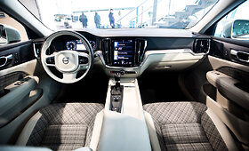 Naujasis &bdquo;Volvo V60&ldquo; universalas