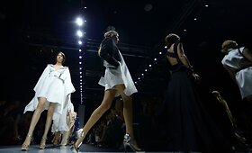 &bdquo;Gianfranco Ferre&ldquo; 2014 metų pavasario ir vasaros kolekcijos pristatymas Milane