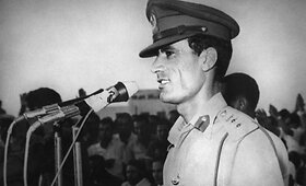 Muamaras Kadhafi &ndash; kaip jis keitėsi per keturis de&scaron;imtmečius