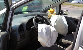 Ties i&scaron;važiavimu i&scaron; Vilniaus susidūrė penki automobiliai