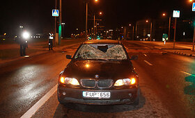 Vilniuje BMW partrenkė ir sužalojo pėsčiąjį
