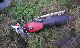 Per motociklo avariją Vilniaus rajone nukentėjo a&scaron;tuoniolikmetė