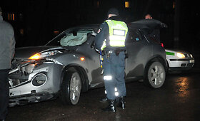 Vilniaus rajone susidūrus dviem automobiliams nukentėjo du žmonės