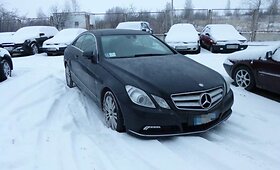 Du užsieniečiai į Lietuvą važiavo Italijoje pavogtu &bdquo;Mercedes Benz E350&ldquo;