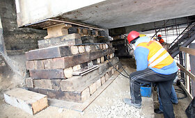 Kaune vyksta tilto atstatymo darbai 