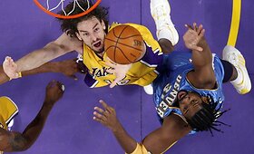 &bdquo;Lakers&ldquo; ir &bdquo;Nugets&ldquo; antra Vakarų konferencijos finalo dvikova