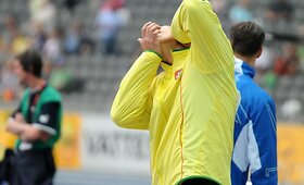 T.Into pasirodymas pasaulio čempionato kvalifikacijoje