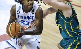 Australai palaužė Prancūzijos krep&scaron;ininkus