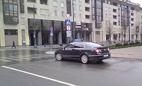 Ministerijos vairuotojas pažeidžia KET