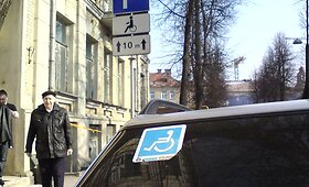 Pažeidėjai su &bdquo;Renault&ldquo; ir &bdquo;Peugeot&ldquo; 