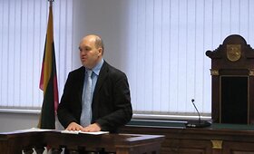 Globos namų auklėtiniai apylinkės teisme