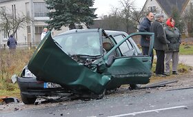 &bdquo;Opel&ldquo;, &bdquo;Seat&ldquo; ir &bdquo;Renault&ldquo; susidūrimas