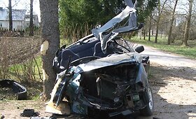 &bdquo;Toyota Paseo&ldquo; avarija