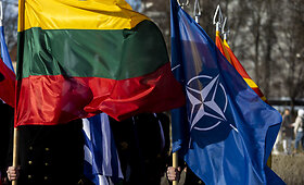 Luki&scaron;kių aik&scaron;tėje vyko Lietuvos įstojimo į NATO minėjimas