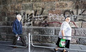  Lenkų futbolo aistruoliai renkasi į Vilnių