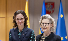 Seimo pirmininkė susitinko su ESBO prezidente Margareta Cederfelt