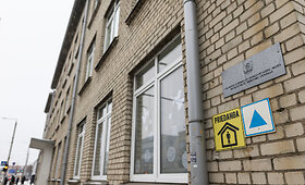 Dvi ugdymo įstaigos viename pastate Vilniaus Kauno gatvėje