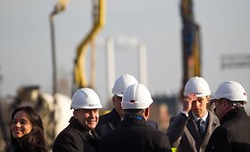 Vilniuje įkasta 130 mln. Lt vertės atliekų rū&scaron;iavimo gamyklos kapsulė