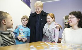 Prezidentė Dalia Grybauskaitė lankosi Vaiko raidos centre 