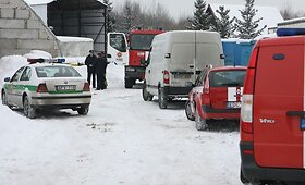 Antrinių žaliavų perdirbimo įmonėje presas sutrai&scaron;kė žmogų 