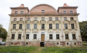 Sapiegų rūmai Antakalnyje