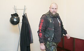Spalį neįvykęs baikerio L.Baltrūno ir dainininko R.Kirilkino teismo posėdis