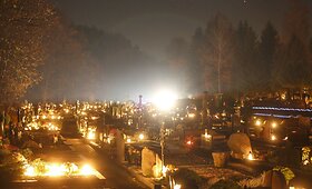 Paskutinę spalio dieną prisiminti mirusiųjų žmonės plūdo ir į Rokanti&scaron;kes