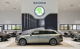 Naujasis &bdquo;&Scaron;koda&ldquo; automobilių pardavimo salonas