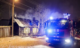 Vilniuje sudegė medinis gyvenamasis namas