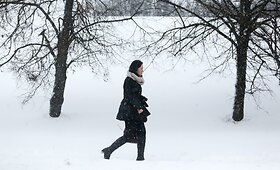 Vilniuje &ndash; gausiai sninga ir pusto