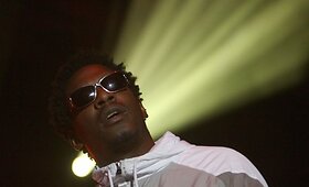 Muzikos grupių &bdquo;Skunk Anansie&ldquo; ir &bdquo;Roots Manuva&ldquo; pasirodymai